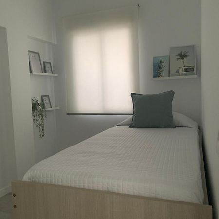 Apartamento Al Andalus. La Barrosa. Chiclana de la Frontera Esterno foto